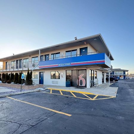 Motel 6-Janesville, Wi Exterior photo