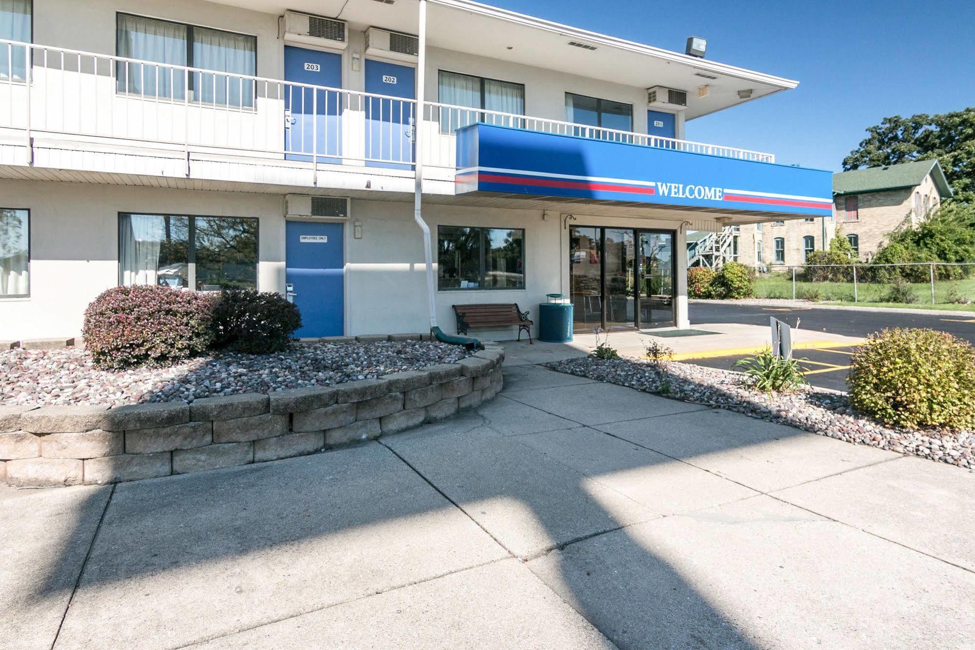 Motel 6-Janesville, Wi Exterior photo